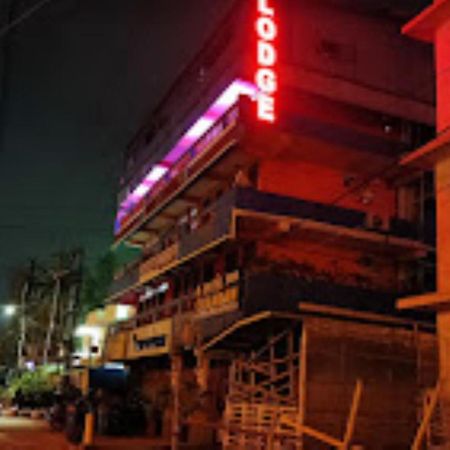 Hotel Chandan,Bhubaneswar Bagian luar foto
